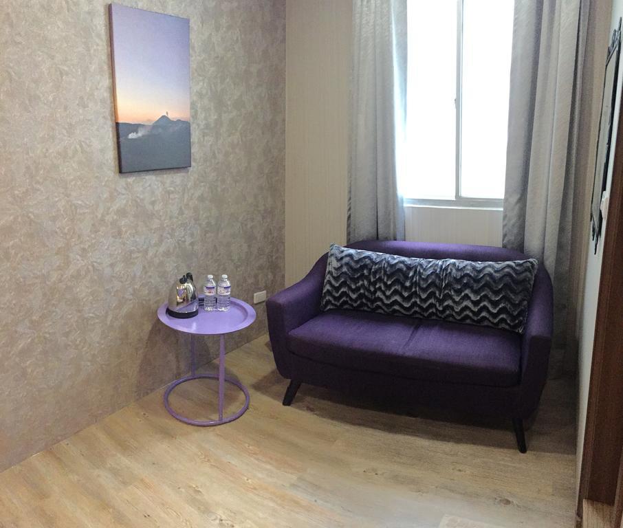 Cozy Cozy Hostel Tainan Buitenkant foto