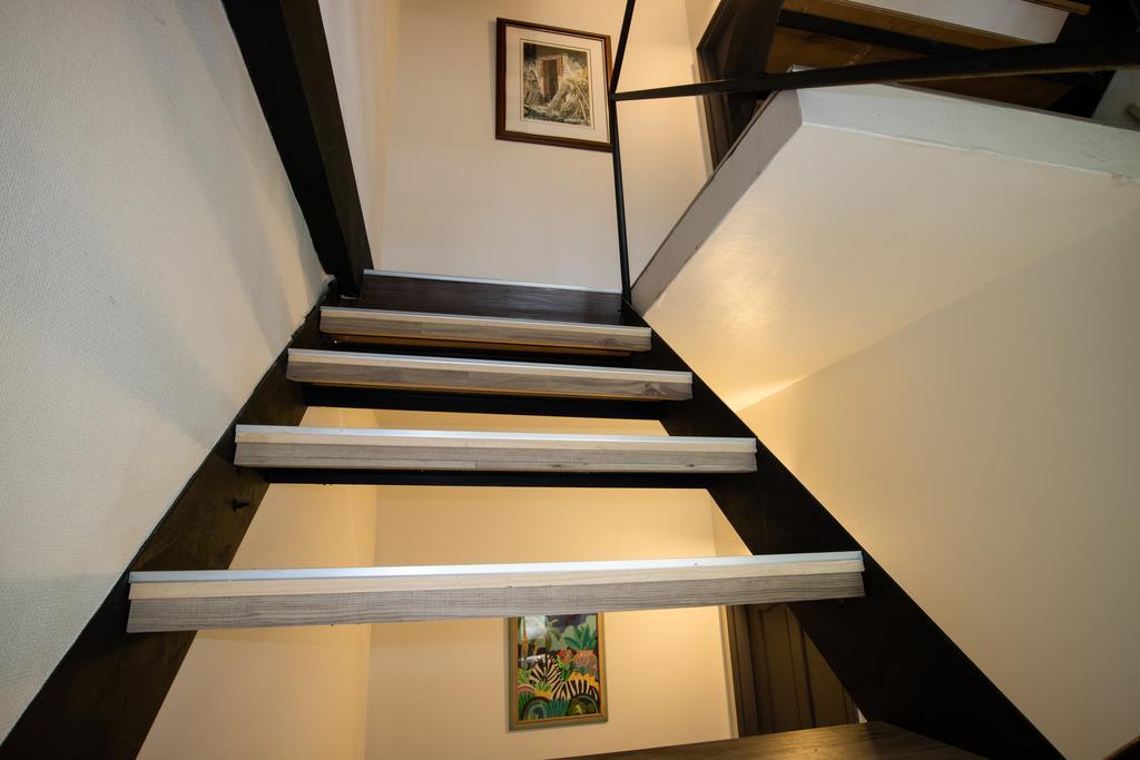 Cozy Cozy Hostel Tainan Buitenkant foto