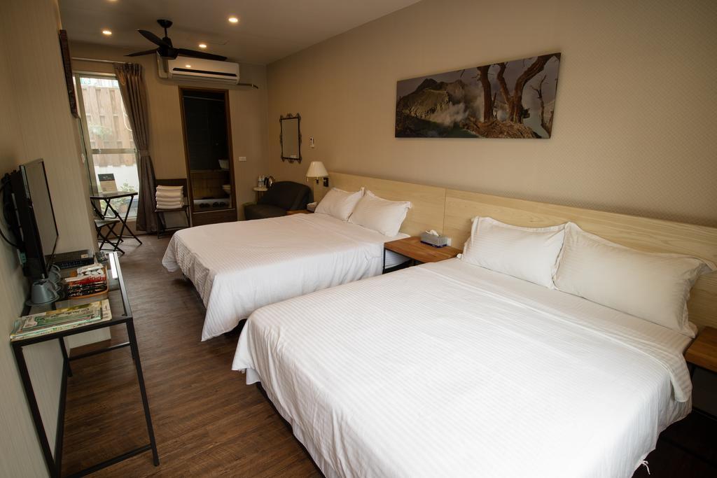 Cozy Cozy Hostel Tainan Buitenkant foto